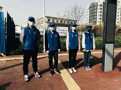 “志愿藍(lán)”點(diǎn)亮創(chuàng)城路 房山家政服務(wù)隊(duì)助力社區(qū)文明新風(fēng)尚